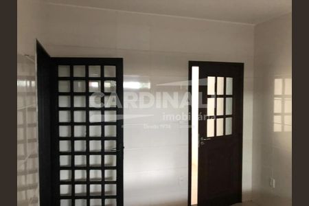 40_photo/94b9bf4807.9de6362a168616a9-ATLAS-67740ba6-05ee-41b3-a9fb-a05b1cd178f0.jpg de casa à venda com 3 quartos, 150m² em Presidente Medici, Ribeirão Preto