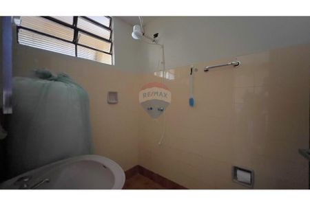 18_photo/94b9bf481b.72f38772c60cc7a0-ATLAS-348edf44-cb61-454d-92c4-c439c3cbb563.jpg de casa à venda com 2 quartos, 170m² em Presidente Medici, Ribeirão Preto