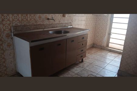 21_photo/94b9bf48c3.bfb828b32c2bb1be-ATLAS-2bf1c420-a77e-46e1-86ce-80b3197ad3f5.jpg de casa à venda com 2 quartos, 88m² em Presidente Medici, Ribeirão Preto