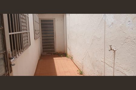 5_photo/94b9bf48c3.bfb828b32c2bb1be-ATLAS-86c4e752-e6d1-4430-8ef7-17e8e7a75079.jpg de casa à venda com 2 quartos, 88m² em Presidente Medici, Ribeirão Preto