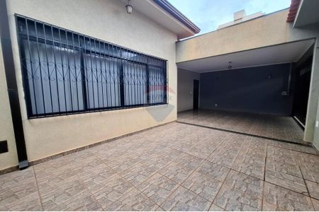 49_photo/94b9bf4d5b.4e221277b30b404d-ATLAS-2f8a277f-5ea0-47a7-a78e-175752dcfa16.jpg de casa à venda com 3 quartos, 211m² em Ribeirânia, Ribeirão Preto