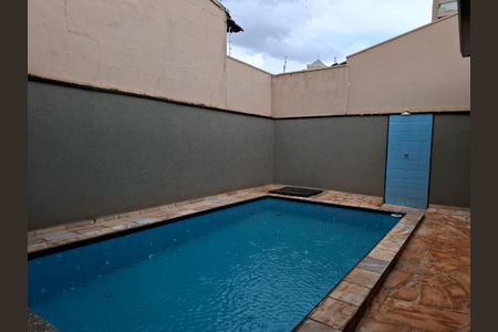 32_photo/94b9bf4d5b.da0ee4c0701328bc-ATLAS-13be9743-05ab-446f-9d21-29b0db4cc6e4.jpg de casa à venda com 3 quartos, 211m² em Ribeirânia, Ribeirão Preto