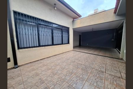 39_photo/94b9bf4d5b.da0ee4c0701328bc-ATLAS-b4ca549a-6def-4dd5-b691-087bbc537216.jpg de casa à venda com 3 quartos, 211m² em Ribeirânia, Ribeirão Preto