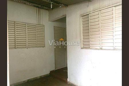 2_photo/94b9bf4eab.75fc474cda11b5d5-ATLAS-42cd8c46-a3db-4be8-a193-c063c6b2f4c8.jpg de casa à venda com 2 quartos, 80m² em Subsetor Leste - 3 (L-3), Ribeirão Preto