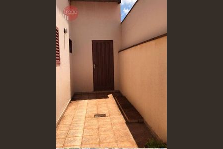 3_photo/94b9bf50b9.87c2d0f47683b1c8-ATLAS-2530e861-548d-41e4-b3ea-828b487d46db.jpg de casa à venda com 3 quartos, 211m² em Parque Industrial Lagoinha, Ribeirão Preto