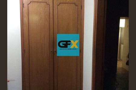 3_photo/94b9bf543b.aef4de6394ba8e6d-ATLAS-451f72eb-96eb-4bb4-bbb2-12666dab00cb.jpg de casa à venda com 3 quartos, 200m² em Parque Industrial Lagoinha, Ribeirão Preto