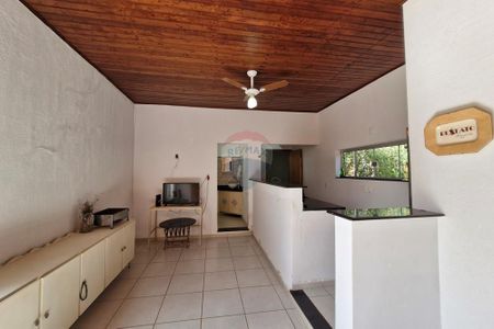 9_photo/94b9bf5595.05acccb2dbb53537-ATLAS-56c2f3b8-3a1c-4747-8096-d02466c2c3b1.jpg de casa à venda com 1 quarto, 140m² em Parque Industrial Lagoinha, Ribeirão Preto