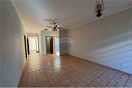 2_photo/94b9bf55a3.b8a9f91cb517b5ed-ATLAS-5dd91077-6be0-4111-a733-3e2cc458571b.jpg de casa para alugar com 4 quartos, 219m² em Parque Industria, Ribeirão Preto