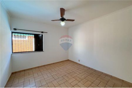 31_photo/94b9bf55a3.b8a9f91cb517b5ed-ATLAS-6c187a54-4068-4936-b980-5868049ef38f.jpg de casa para alugar com 4 quartos, 219m² em Parque Industria, Ribeirão Preto