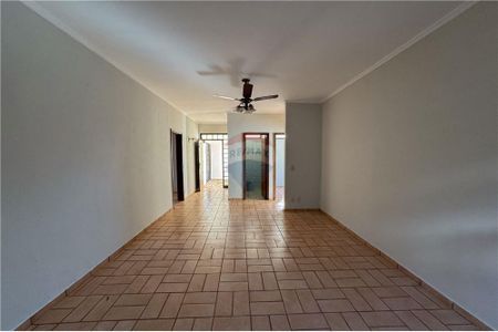 17_photo/94b9bf55a3.b8a9f91cb517b5ed-ATLAS-fbe7174c-b60d-4060-a7e8-6787562c7c3e.jpg de casa para alugar com 4 quartos, 219m² em Parque Industria, Ribeirão Preto