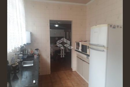 5_photo/94b9bf55cb.f14d7a494a64fc38-ATLAS-d1c17a7a-31ab-4aca-abb6-89c0c5b79ff8.jpg de casa à venda com 4 quartos, 191m² em Parque Industrial Lagoinha, Ribeirão Preto