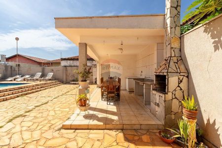 24_photo/94b9bf55cf.07671446921f2772-ATLAS-16083aeb-1132-4cdd-a3e8-3f0ba6b1c8a6.jpg de casa à venda com 3 quartos, 186m² em Parque Industrial Lagoinha, Ribeirão Preto