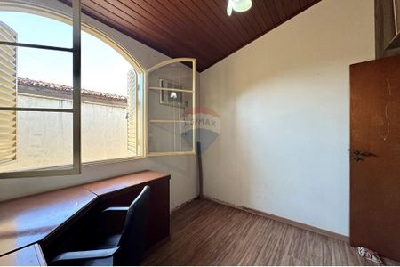 12_photo/94b9bf565b.07fdfab894ea54a7-ATLAS-489fdb8e-2303-401b-9e22-d50ab8bf1fdb.jpg de casa à venda com 4 quartos, 220m² em Parque Industrial Lagoinha, Ribeirão Preto