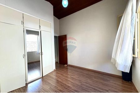 32_photo/94b9bf565b.07fdfab894ea54a7-ATLAS-6cbf6b51-9969-487c-9629-89fef8e647d2.jpg de casa à venda com 4 quartos, 220m² em Parque Industrial Lagoinha, Ribeirão Preto