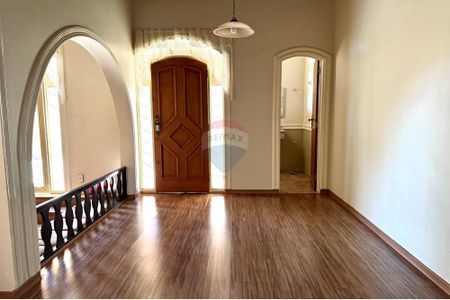 21_photo/94b9bf565b.07fdfab894ea54a7-ATLAS-948477a1-8aee-47f2-9117-6adf018906e4.jpg de casa à venda com 4 quartos, 220m² em Parque Industrial Lagoinha, Ribeirão Preto