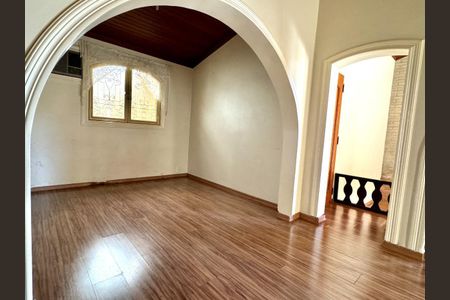 11_photo/94b9bf565b.4f20eed648fa4ac9-ATLAS-1a8081f9-3eb8-4e90-aecd-2da81e5ee2f6.jpg de casa à venda com 4 quartos, 220m² em Parque Industrial Lagoinha, Ribeirão Preto