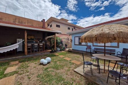 14_photo/94b9bf57c1.d94908c5e3eb3846-ATLAS-ea477c94-6b1d-46ea-be85-224b761bdeca.jpg de casa à venda com 4 quartos, 180m² em Parque Industrial Lagoinha, Ribeirão Preto