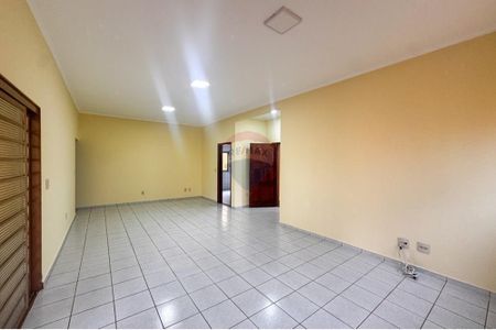 6_photo/94b9bf57f5.1e9d1ba85beb8478-ATLAS-2d70e3fb-27cf-403d-b7f4-b3801b00be63.jpg de casa para alugar com 4 quartos, 207m² em Parque Industrial Lagoinha, Ribeirão Preto