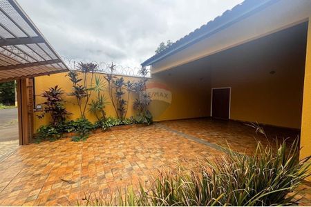 1_photo/94b9bf57f5.1e9d1ba85beb8478-ATLAS-30e60f28-0d0c-44a4-bb8b-c67856f3f687.jpg de casa para alugar com 4 quartos, 207m² em Parque Industrial Lagoinha, Ribeirão Preto