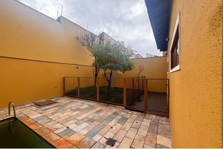 26_photo/94b9bf57f5.1e9d1ba85beb8478-ATLAS-4bb9a93f-98e7-45fa-af66-87c94b018694.jpg de casa para alugar com 4 quartos, 207m² em Parque Industrial Lagoinha, Ribeirão Preto