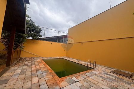 29_photo/94b9bf57f5.1e9d1ba85beb8478-ATLAS-b5579aa8-9543-4dc6-82f6-4d7f79413ad5.jpg de casa para alugar com 4 quartos, 207m² em Parque Industrial Lagoinha, Ribeirão Preto