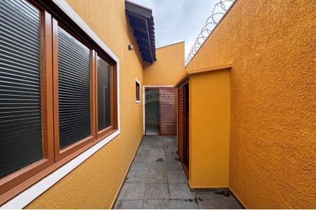 15_photo/94b9bf57f5.1e9d1ba85beb8478-ATLAS-b71f56a8-50ab-4118-bd63-d9b1ae287792.jpg de casa para alugar com 4 quartos, 207m² em Parque Industrial Lagoinha, Ribeirão Preto