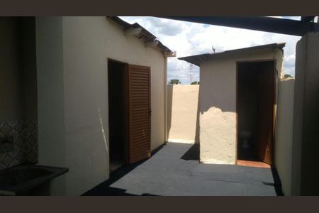 18_photo/94b9bf5943.ac7b6ff1c752a6ad-ATLAS-d8d8905c-d091-4387-adac-88d9a49eee82.jpg de casa à venda com 2 quartos, 72m² em Jardim Zara, Ribeirão Preto
