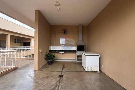 18_photo/94b9bf5d09.b638bc529ff2c692-ATLAS-e0b58855-cfac-4ab7-ad03-ceed4a35e0b5.jpg de apartamento à venda com 2 quartos, 61m² em Jardim Anhanguera, Ribeirão Preto