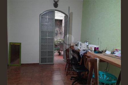 7_photo/94b9bf5d23.646fae3a1fa4a2d8-ATLAS-12f67a70-fccf-43b9-a7c8-7ae7fa3911d4.jpg de casa à venda com 5 quartos, 225m² em Jardim Anhanguera, Ribeirão Preto