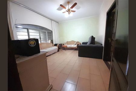 4_photo/94b9bf5d23.646fae3a1fa4a2d8-ATLAS-917288b0-9f8b-475a-b9d4-7929547fa0d0.jpg de casa à venda com 5 quartos, 225m² em Jardim Anhanguera, Ribeirão Preto