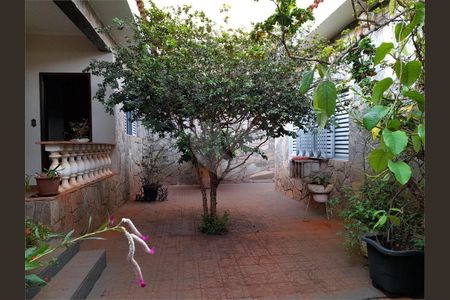 44_photo/94b9bf5d23.646fae3a1fa4a2d8-ATLAS-9b284624-80cb-44cd-a99e-aba68940087c.jpg de casa à venda com 5 quartos, 225m² em Jardim Anhanguera, Ribeirão Preto