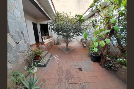 43_photo/94b9bf5d23.646fae3a1fa4a2d8-ATLAS-ae19ce3f-c0d1-42ff-bdce-216fad6aba07.jpg de casa à venda com 5 quartos, 225m² em Jardim Anhanguera, Ribeirão Preto