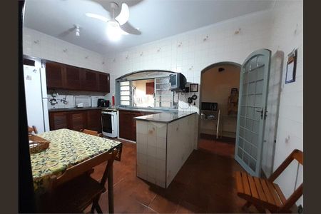12_photo/94b9bf5d23.646fae3a1fa4a2d8-ATLAS-c84a0e23-31db-4190-baea-dc2842c95999.jpg de casa à venda com 5 quartos, 225m² em Jardim Anhanguera, Ribeirão Preto