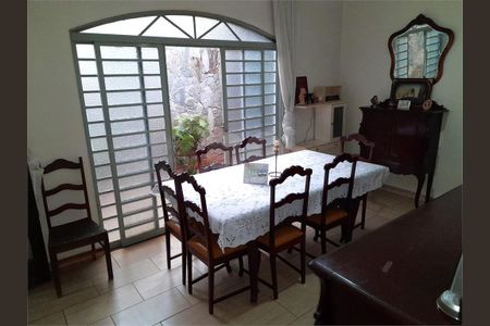 17_photo/94b9bf5d23.646fae3a1fa4a2d8-ATLAS-d33fe488-e010-4ea2-bca5-e17c5f88294e.jpg de casa à venda com 5 quartos, 225m² em Jardim Anhanguera, Ribeirão Preto