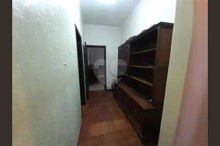 28_photo/94b9bf5d23.646fae3a1fa4a2d8-ATLAS-df1d63f3-98b7-49b2-929e-162aefccc28b.jpg de casa à venda com 5 quartos, 225m² em Jardim Anhanguera, Ribeirão Preto