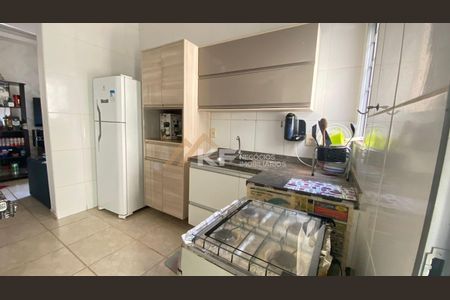 3_photo/94b9bf5d89.40d9156f2e18fdd4-ATLAS-988a27bc-b54f-4b65-a272-e6e0f40f4f6c.jpg de apartamento à venda com 2 quartos, 59m² em Jardim Anhanguera, Ribeirão Preto