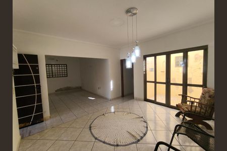 4_photo/94b9bf6025.1f6bf9a37be8dc1f-ATLAS-aa499ed3-acfb-43d2-93a1-40da7fbcc6a7.jpg de casa à venda com 3 quartos, 130m² em Residencial e Comercial Palmares, Ribeirão Preto