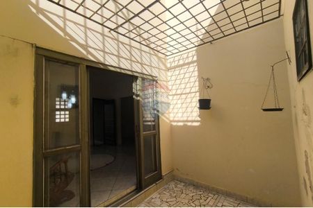 6_photo/94b9bf6025.b24a59dfe16413ee-ATLAS-52e04c8d-7978-459b-be80-c42c8262da7a.jpg de casa à venda com 3 quartos, 130m² em Residencial e Comercial Palmares, Ribeirão Preto