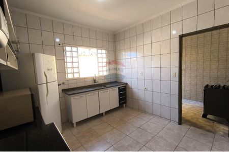 10_photo/94b9bf6025.b24a59dfe16413ee-ATLAS-cbefe4e3-af6b-417b-8930-97421c9cff4b.jpg de casa à venda com 3 quartos, 130m² em Residencial e Comercial Palmares, Ribeirão Preto