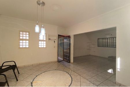 5_photo/94b9bf6025.b24a59dfe16413ee-ATLAS-e5d82bf5-e2de-4bcd-8fdf-ea78e0e48d58.jpg de casa à venda com 3 quartos, 130m² em Residencial e Comercial Palmares, Ribeirão Preto