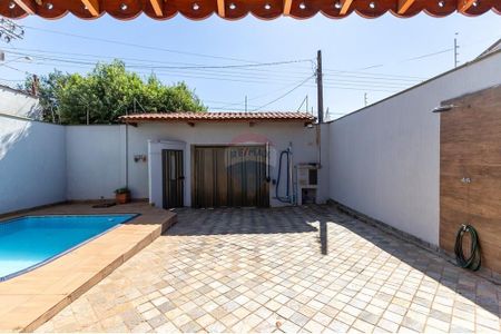 6_photo/94b9bf6143.10171237981362c6-ATLAS-b8cff898-d83a-4cfa-a8c6-8b3b4c0bf7d2.jpg de casa à venda com 3 quartos, 176m² em Residencial e Comercial Palmares, Ribeirão Preto
