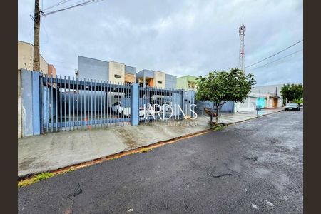 10_photo/94b9bf65d9.ccefb2cddefbe836-ATLAS-3e5f9ed6-38c1-4115-b91f-007c77ed7d9a.jpg de apartamento à venda com 2 quartos, 63m² em Jardim Anhanguera, Ribeirão Preto