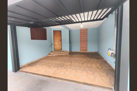 3_photo/94b9bf666b.a56fd8bb02d474b7-ATLAS-181a3f5a-6ae6-451a-b4e8-162f2058e0b2.jpg de casa à venda com 3 quartos, 102m² em Jardim Anhanguera, Ribeirão Preto