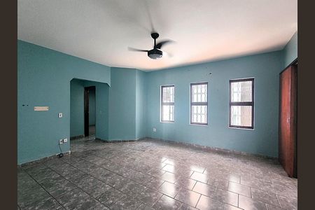 9_photo/94b9bf666b.a56fd8bb02d474b7-ATLAS-5cb32010-742f-4b71-aad7-97f1cbc6a7d3.jpg de casa à venda com 3 quartos, 102m² em Jardim Anhanguera, Ribeirão Preto