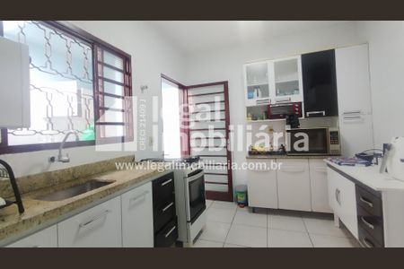 9_photo/94b9bf6891.07f29284d16cc936-ATLAS-6e59135f-afdf-4096-b848-ce66c8d13a0e.jpg de casa à venda com 3 quartos, 84m² em Subsetor Leste - 7 (L-7), Ribeirão Preto