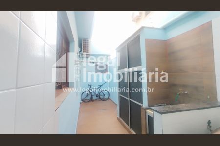 17_photo/94b9bf6891.07f29284d16cc936-ATLAS-f623051a-435e-4ab0-9c2b-e7d54db3e5f8.jpg de casa à venda com 3 quartos, 84m² em Subsetor Leste - 7 (L-7), Ribeirão Preto
