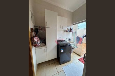 12_photo/94b9bf69c3.8104ab4cf058c8b3-ATLAS-7c382573-9ae8-4b41-a6c2-2e5d48152b3b.jpg de casa à venda com 3 quartos, 132m² em Jardim Anhanguera, Ribeirão Preto