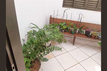 2_photo/94b9bf7f0d.3e6957092a4c223d-ATLAS-6b4fdb02-c1ab-4e9a-89c2-a29091c28c2e.jpg de casa à venda com 3 quartos, 1700m² em Jardim Joquei Clube, Ribeirão Preto