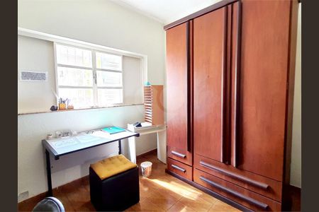 12_photo/94b9bf97e1.e08aa1b65b486a47-ATLAS-39d7b420-42c2-4613-9805-a4e0574dcea4.jpg de casa à venda com 3 quartos, 209m² em Independência, Ribeirão Preto