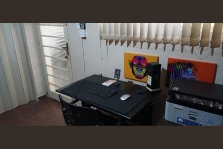 5_photo/94b9bfa6a1.85841d07b05da174-ATLAS-2e71743e-e706-4065-bc59-511bc108f298.jpg de casa à venda com 4 quartos, 159m² em Independência, Ribeirão Preto